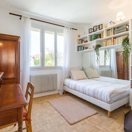 Climatise 100m2 7mn Centre Garage 5pieces 5 Adultes Bebe Arrivee Autonome Lägenhet *