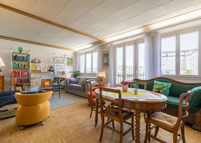 アパート Climatise 100m2 7mn Centre Garage 5pieces 5 Adultes Bebe Arrivee Autonome *